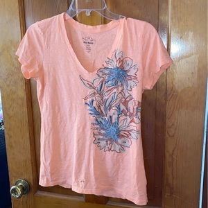 Old navy t shirt